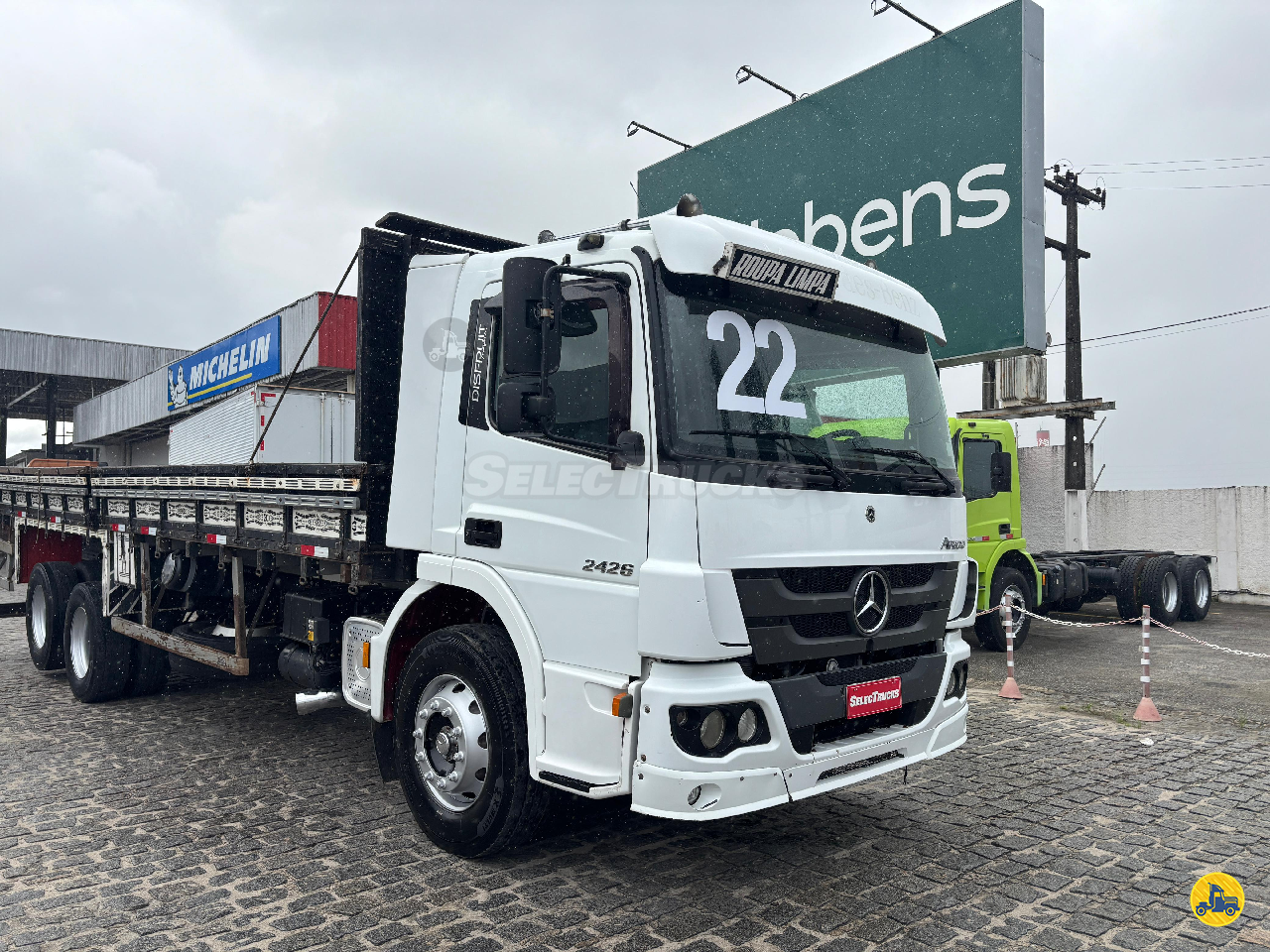 CAMINHAO MERCEDES-BENZ MB 2426 Grade Baixa Truck 6x2 SelecTrucks - Jaboatão dos Guararapes JABOATAO DOS GUARARAPES PERNAMBUCO PE